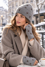 Load image into Gallery viewer, Qnuz 1/2 Glove w Embrodery Hat/Glove
