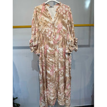 Load image into Gallery viewer, Qnuz Clothing Akvarel dress Clothing 13 Beige
