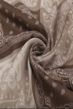 Load image into Gallery viewer, Qnuz Bandana Print Scarf 90 x 180 cm Scarf
