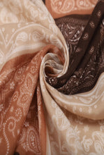 Load image into Gallery viewer, Qnuz Bandana Print Scarf 90 x 180 cm Scarf
