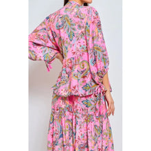 Load image into Gallery viewer, Qnuz Clothing Bella Blouse Clothing 4444 Bublegum
