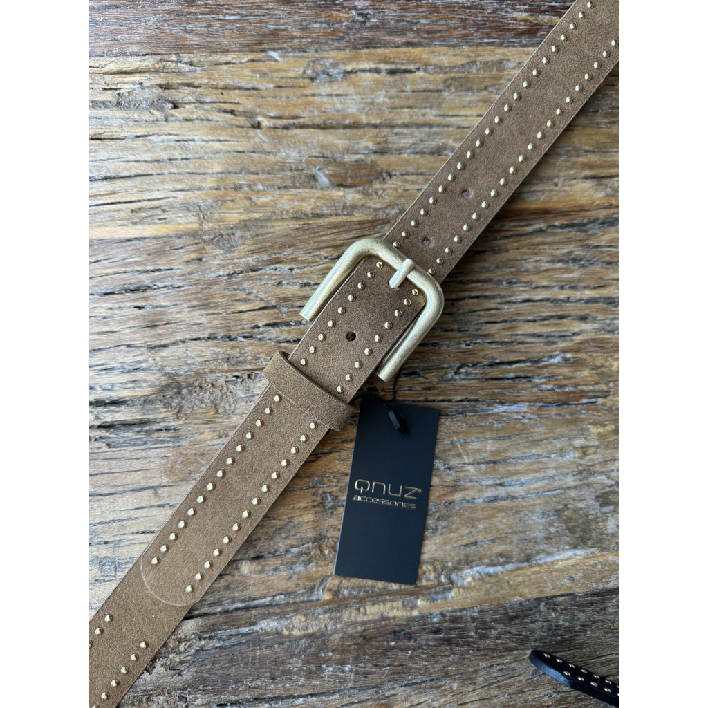 Qnuz Belt w gold STUDS 3,0 cm wide Belt 61 Camel