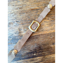 Load image into Gallery viewer, Qnuz Belt w gold ornaments 3 cm wide Belt 63 Taupe
