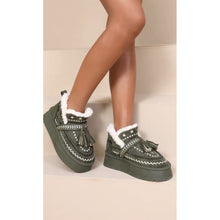 Load image into Gallery viewer, Qnuz Boheme Boots Shoe
