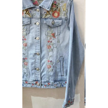 Load image into Gallery viewer, Qnuz Clothing Boheme Jacket w Emb Clothing 33 denim blue
