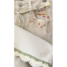Load image into Gallery viewer, Qnuz Clothing Boheme Jeans w Emb Clothing 10 White
