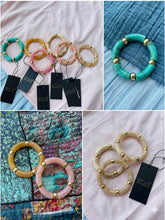 Load image into Gallery viewer, Qnuz Bracelet Bracelet
