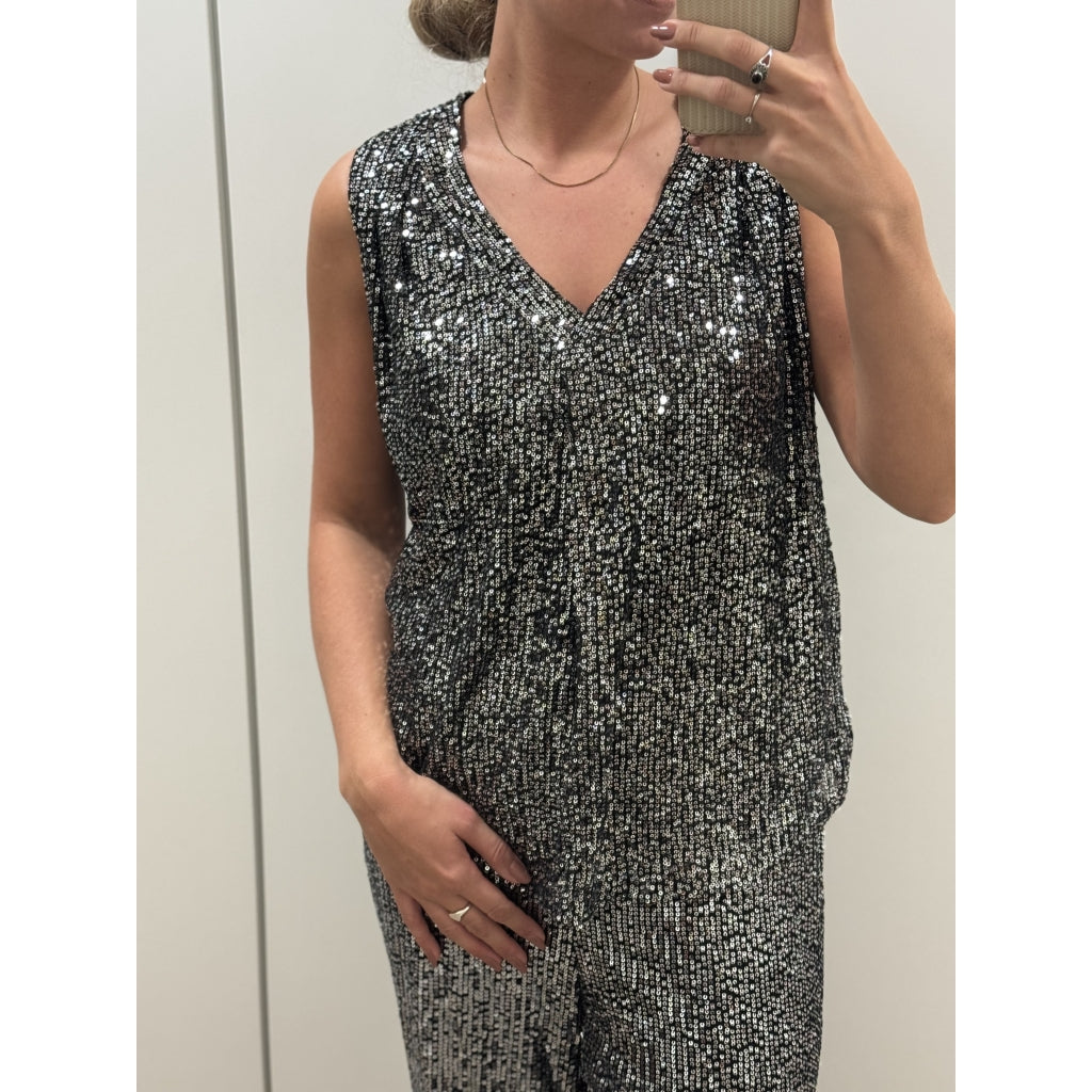 Qnuz Clothing Christmas TOP w sequins Clothing 99 Black