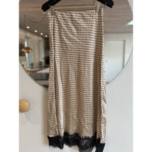 Load image into Gallery viewer, Qnuz Clothing Christmas soft Lace shirt Clothing 13 Beige
