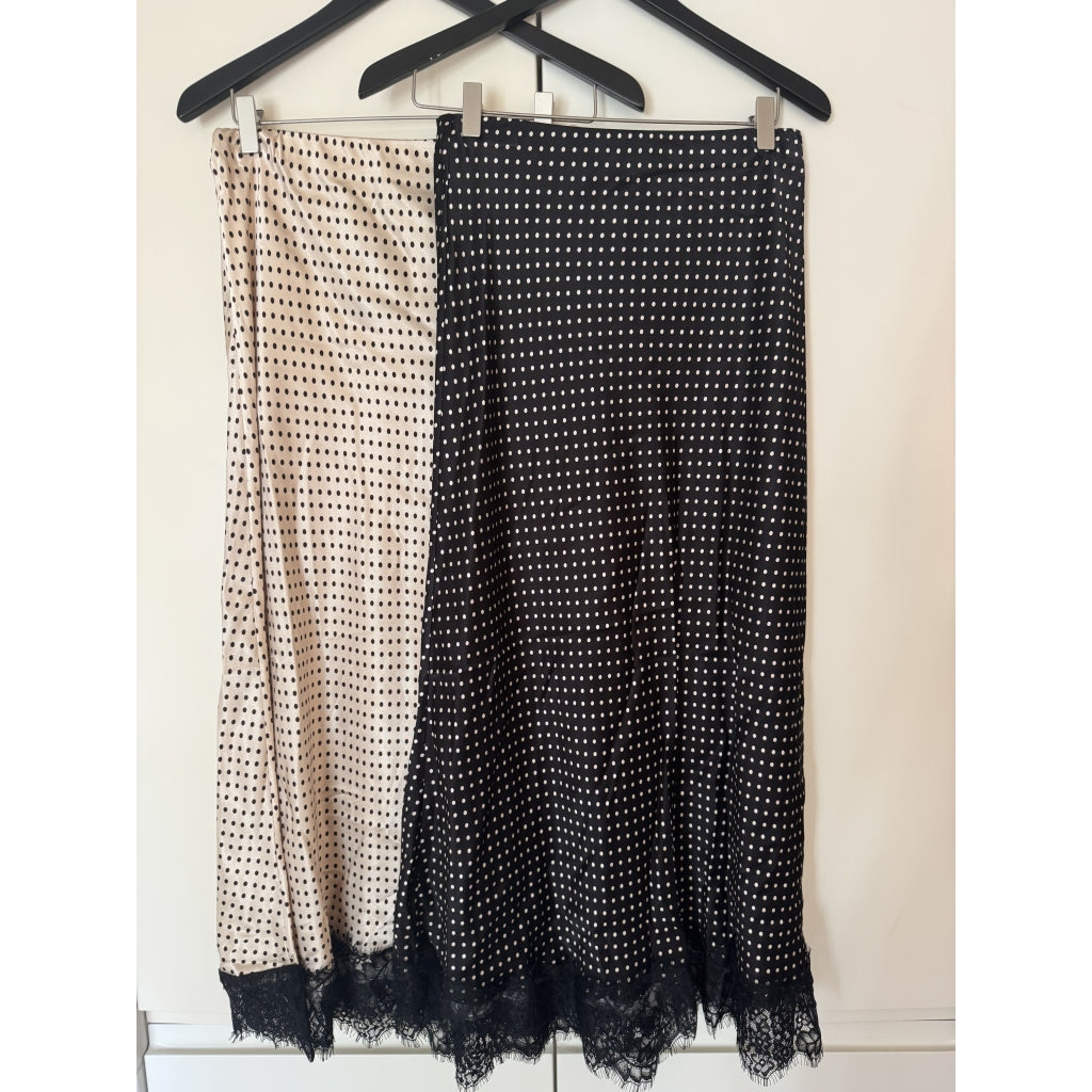 Qnuz Clothing Christmas soft Lace shirt Clothing 13 Beige