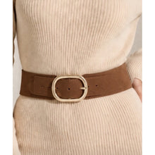 Load image into Gallery viewer, Qnuz Classic elastic belt 6 cm wide 73 &amp; 75 cm Belt 61 Camel
