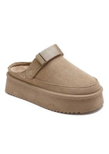 Load image into Gallery viewer, Qnuz Cosy Shoe Shoe
