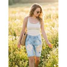 Load image into Gallery viewer, Qnuz Clothing Denim Shorts w Flowers Clothing 33 denim blue
