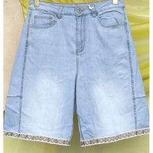 Load image into Gallery viewer, Qnuz Clothing Denim Shorts w Ribbon Clothing 33 denim blue
