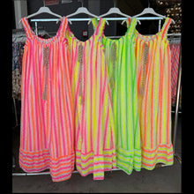 Load image into Gallery viewer, Qnuz Clothing Dress w striped print Clothing 445 neon orange
