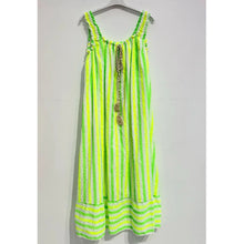 Load image into Gallery viewer, Qnuz Clothing Dress w striped print Clothing 51 Appel green
