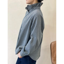 Load image into Gallery viewer, Qnuz Clothing Exclusiv striped Shirt Clothing 30 Blue
