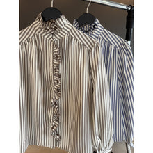 Load image into Gallery viewer, Qnuz Clothing Exclusiv striped Shirt Clothing 60 Marron
