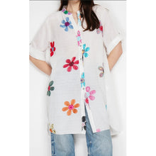 Load image into Gallery viewer, Qnuz Clothing Feline Embrodery shirt/tunic Clothing 01 Multi

