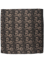 Load image into Gallery viewer, Qnuz Flower Print Scarf 90 x 180 cm Scarf
