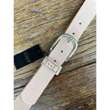 Load image into Gallery viewer, Qnuz Gulia Belt 42 Rosa
