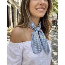 Load image into Gallery viewer, Qnuz Heart &amp; Leopard Scarf 20% SILK 70 x 70 cm Scarf 32 Jeans summerblue
