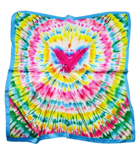 Qnuz Heart scarf 70 x 70 cm Scarf