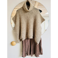 Load image into Gallery viewer, Qnuz Clothing High Neck Knit West 16% mohair 16% wool Clothing 63 Taupe
