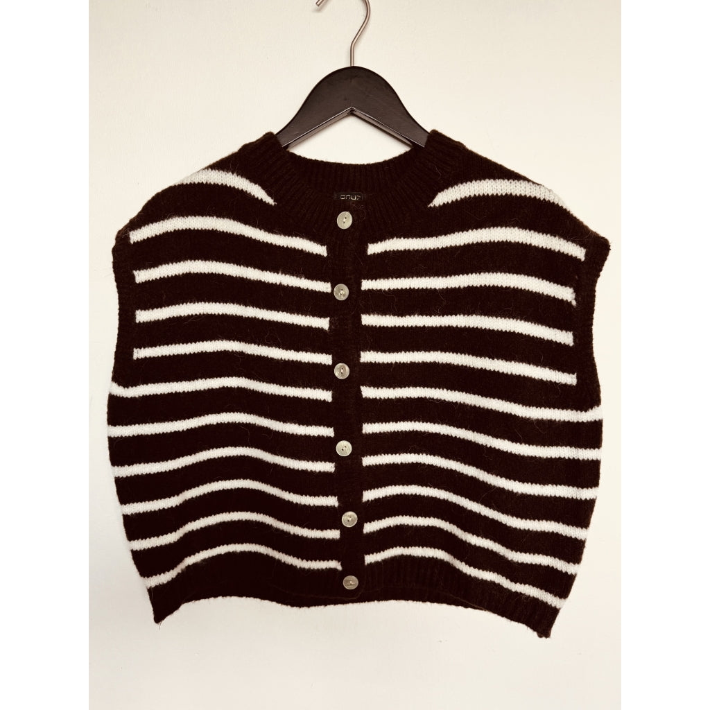 Qnuz Clothing High Neck Knit West 16% mohair 16% wool Clothing 606 Choco