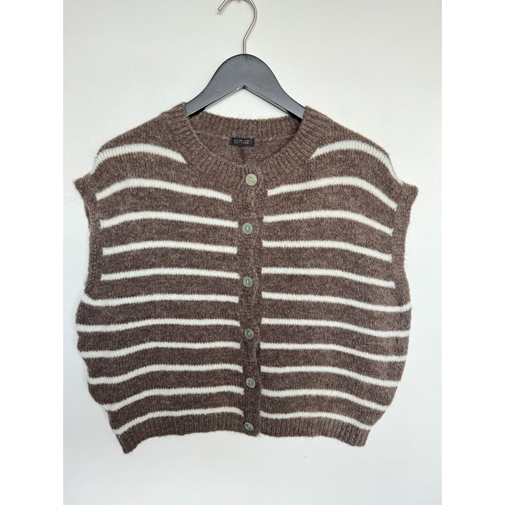 Qnuz Clothing High Neck Knit West 16% mohair 16% wool Clothing 63 Taupe