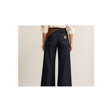 Load image into Gallery viewer, Qnuz Clothing Jeans w Crocheted scarf &amp; Embrodery Clothing 33 denim blue
