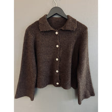 Load image into Gallery viewer, Qnuz Clothing Knit Cardigan Clothing 606 Choco
