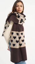 Load image into Gallery viewer, Qnuz Knitted Heart Scarf 58 x 180 Scarf
