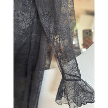 Load image into Gallery viewer, Qnuz Clothing Lace Blouse w Beautyful Cuffs Clothing 99 Black
