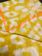 Load image into Gallery viewer, Qnuz Laila Scarf
