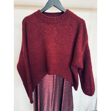 Load image into Gallery viewer, Qnuz Clothing Long sleev Knit Clothing 28 Burgundy
