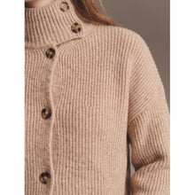 Load image into Gallery viewer, Qnuz Clothing Luksus Knit Clothing 63 Taupe
