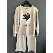 Load image into Gallery viewer, Qnuz Clothing Lux Sweat Pants w pockets Clothing 13 Beige
