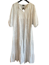 Load image into Gallery viewer, Qnuz Clothing Luxus Bohome dress Clothing 10 White
