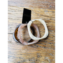 Load image into Gallery viewer, Qnuz Magic Pearl Bracelet Bracelet 01 Multi
