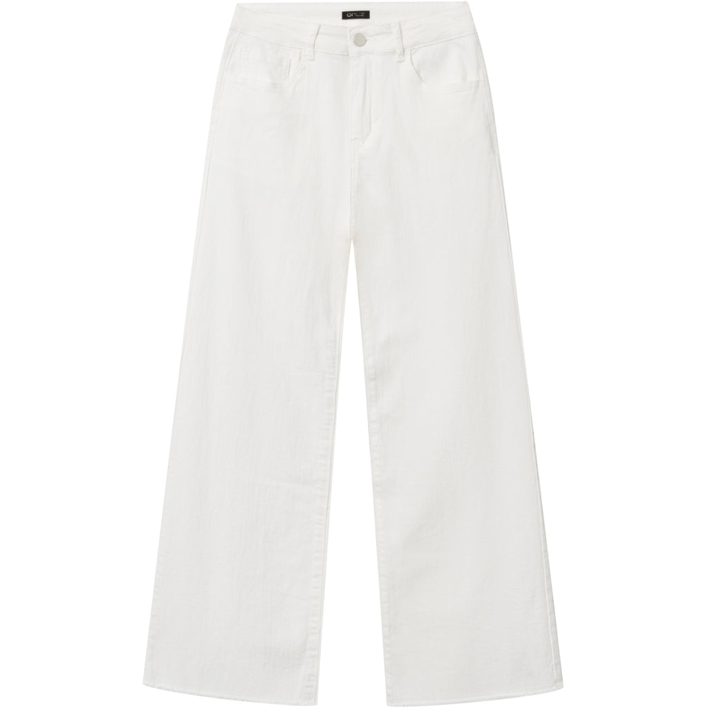 Qnuz Clothing Niba Clothing 10 White