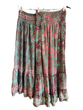 Load image into Gallery viewer, Qnuz Clothing Oilie Skirt w smock Clothing 01 Multi
