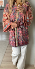 Load image into Gallery viewer, Qnuz Clothing Orian Kimono Clothing 01 Multi
