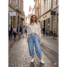 Load image into Gallery viewer, Qnuz Clothing Oversize summer Jeans Clothing 33 denim blue
