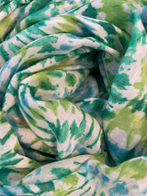 Load image into Gallery viewer, Qnuz Philipa Scarf
