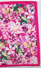 Load image into Gallery viewer, Qnuz Piacco Scarf
