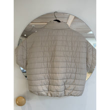 Load image into Gallery viewer, Qnuz Clothing Qulited Jacket Clothing 13 Beige
