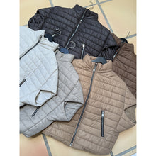 Load image into Gallery viewer, Qnuz Clothing Qulited Jacket Clothing 13 Beige

