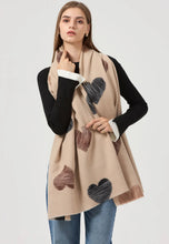 Load image into Gallery viewer, Qnuz Rade Lux scarf Scarf
