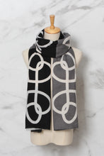 Load image into Gallery viewer, Qnuz Rade Lux scarf Scarf
